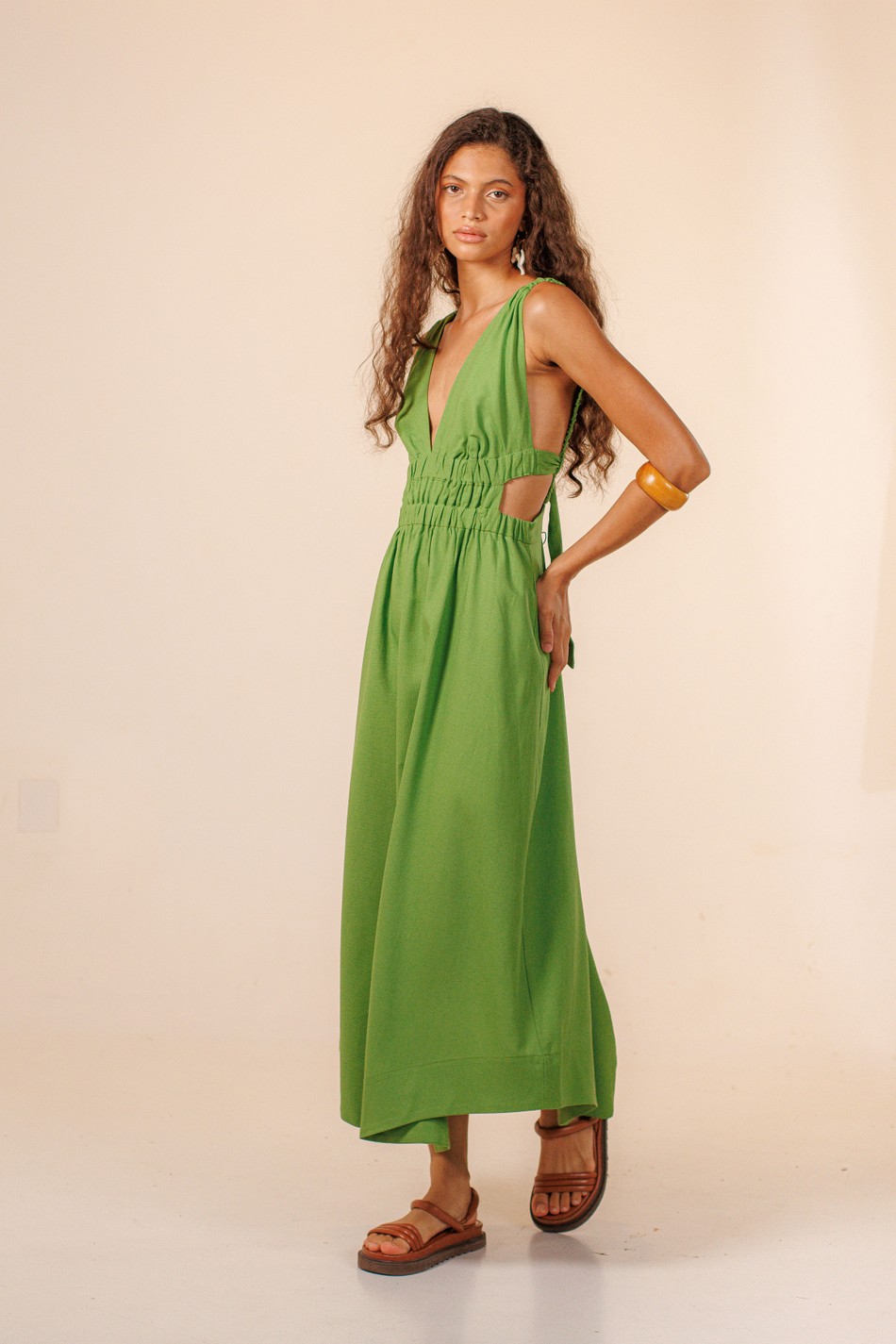 Vestido Cropped Linho Decote em V Larissa Verde