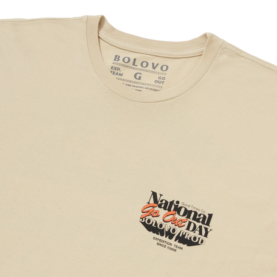 Camiseta National Day Bege
