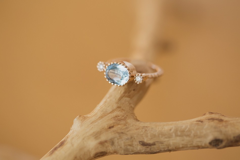 anel Adelaide topázio azul