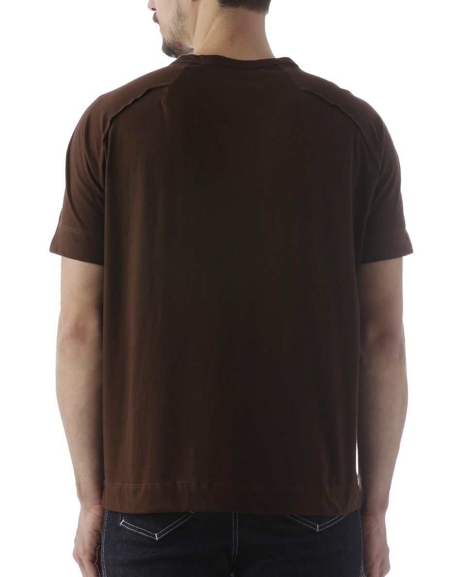 camiseta decote raglan Nando marrom