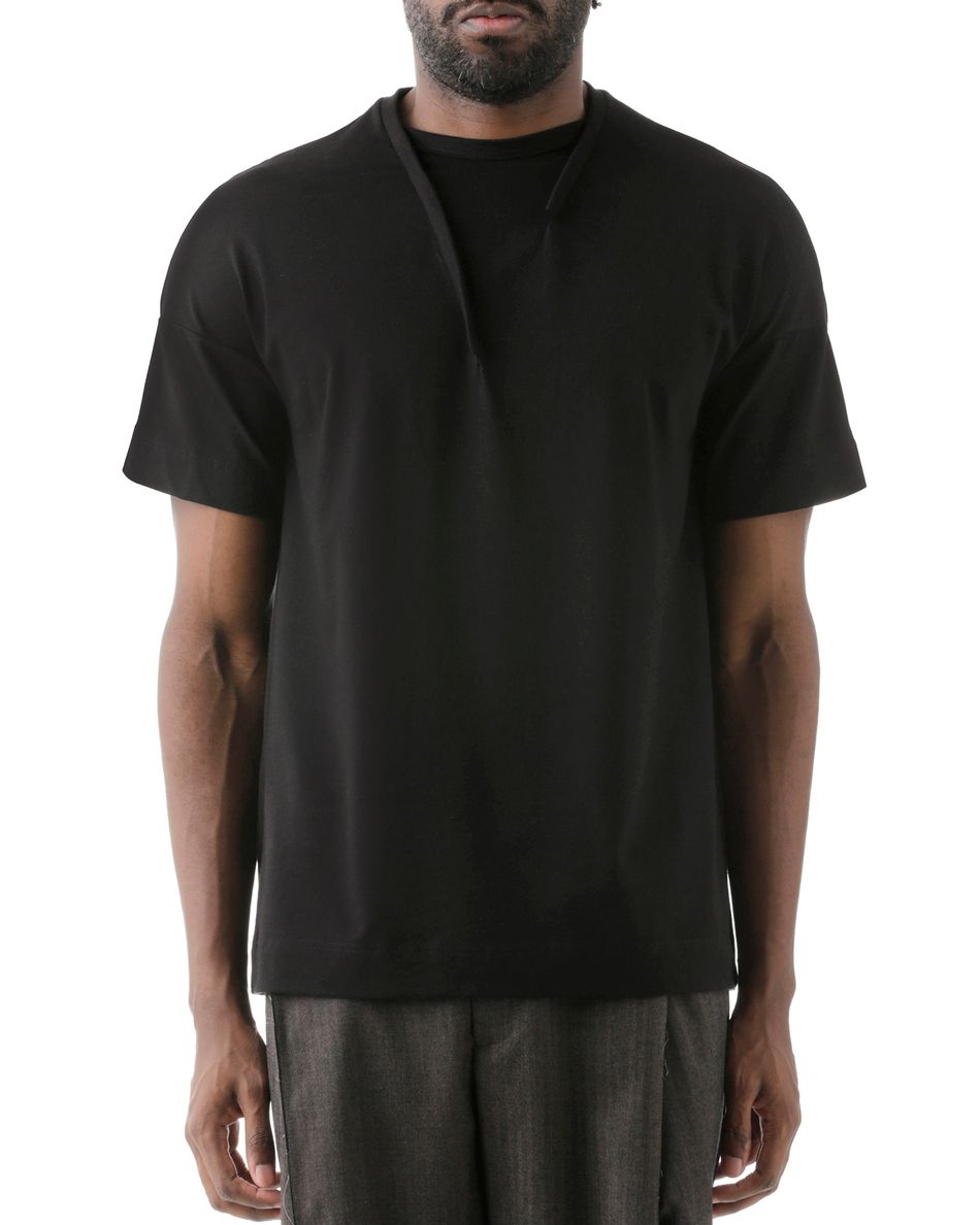 Camiseta Dois Decotes Preto Nando