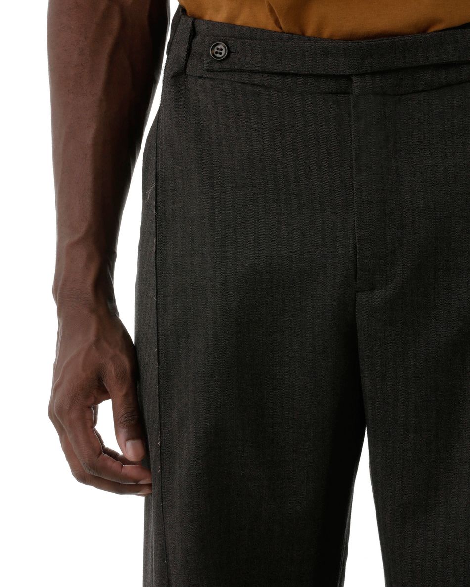 Calça Prega Tombada Nando Cinza Escura