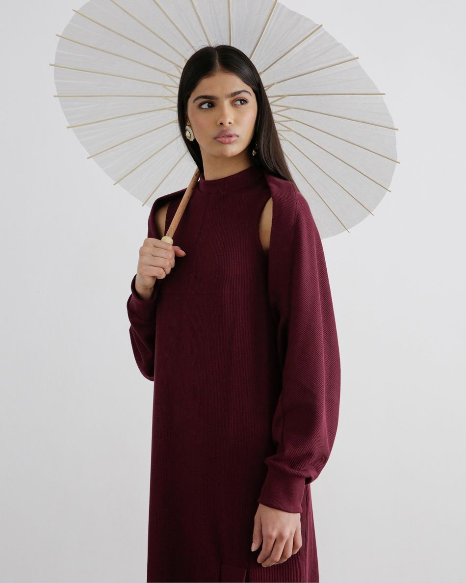 Vestido Mangas Destacáveis Bordô