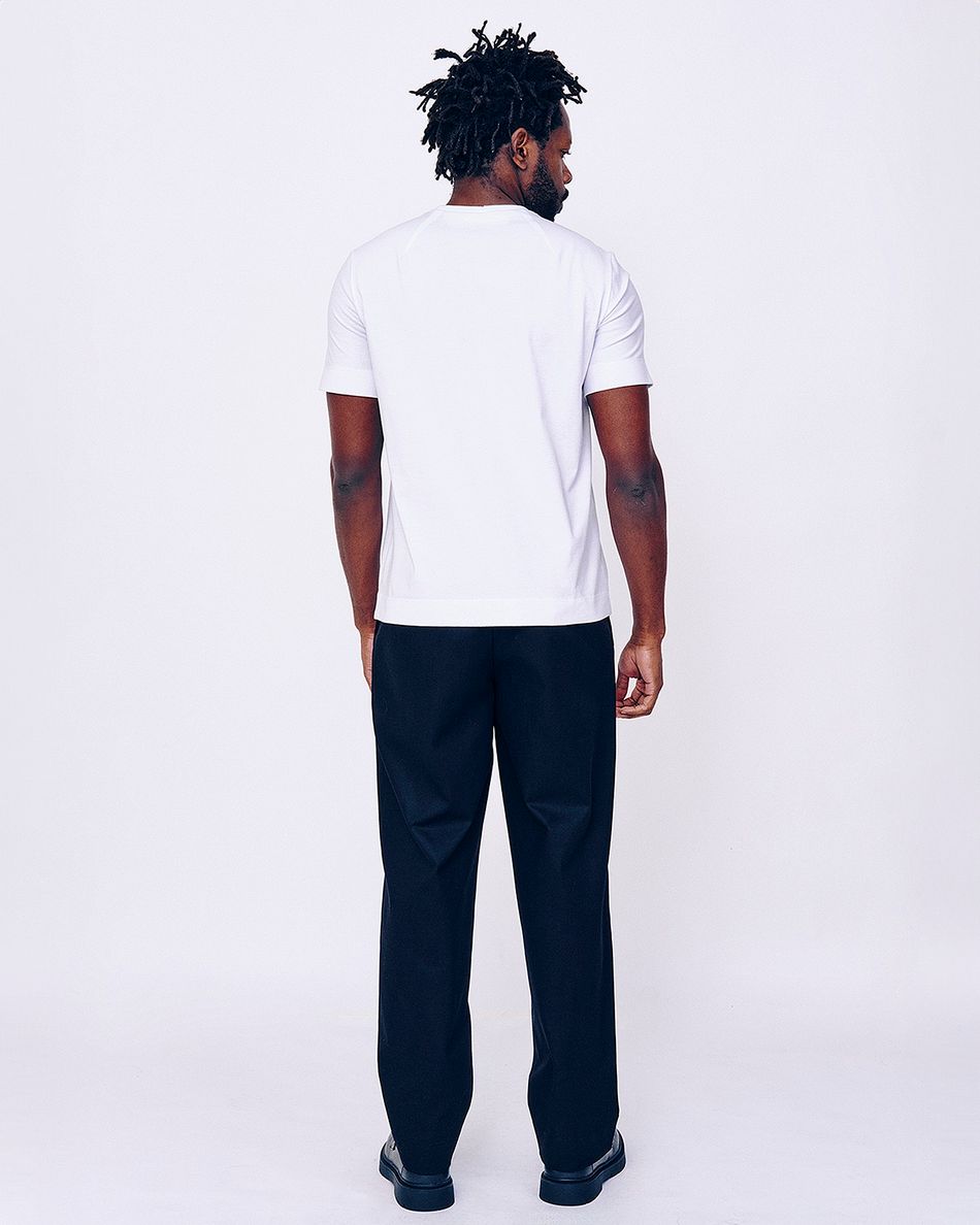 Camiseta Torção Nando Branco