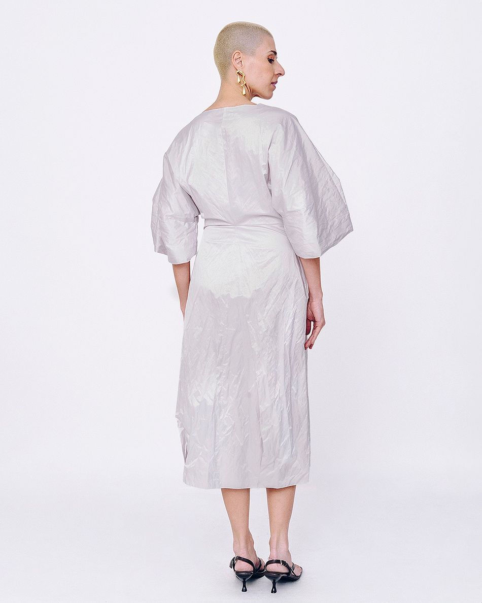 Vestido Manga Ampla Branco Gelo