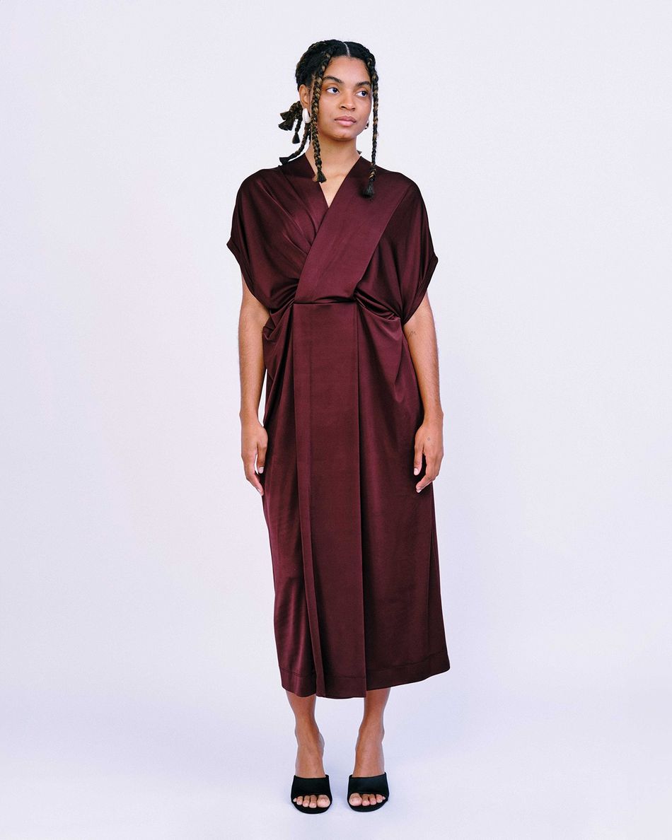 Vestido Quimono Drapeado Bordô