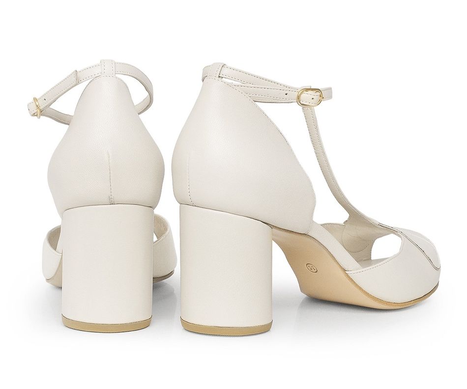 Sandália Pétalas - Aveia + Off-White | salto grosso 6.5cm
