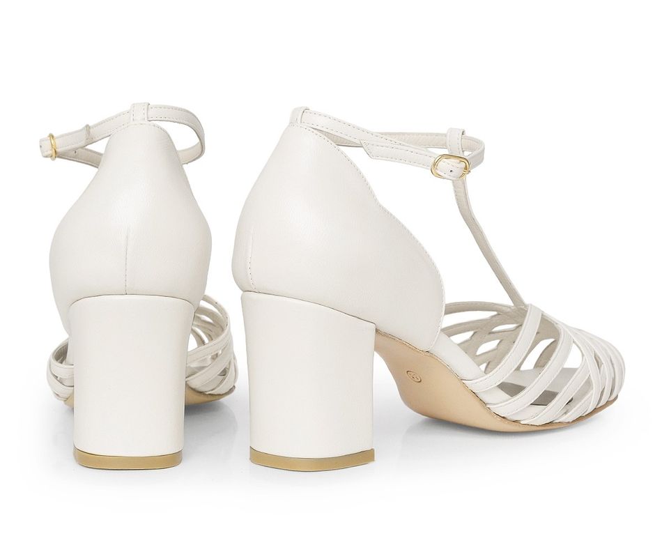 Sandália Mucha - Off-White | salto grosso 6.5cm