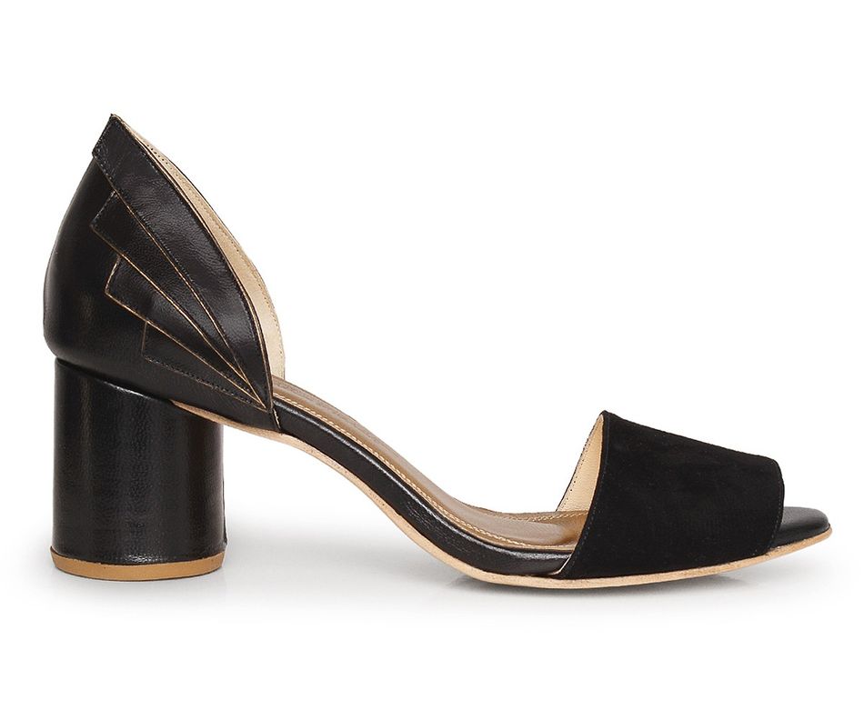 Sandália Yumi - Preto | salto medio 6.5cm