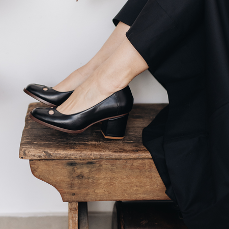 Scarpin Sandra - Preto | salto médio 6,5cm