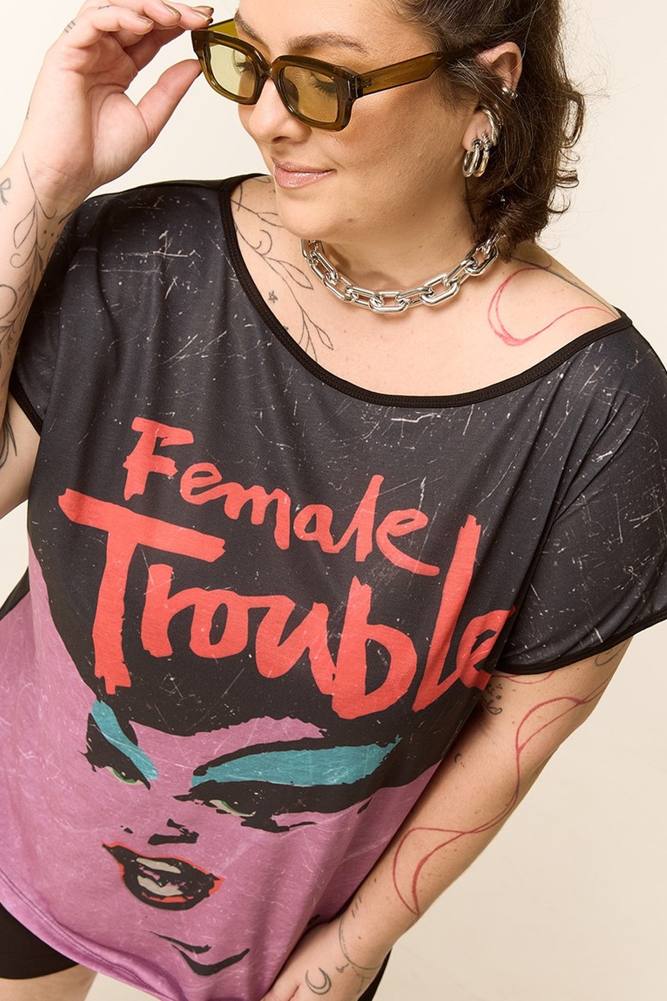 BLUSA DNA DIVINE FEMALE TROUBLE