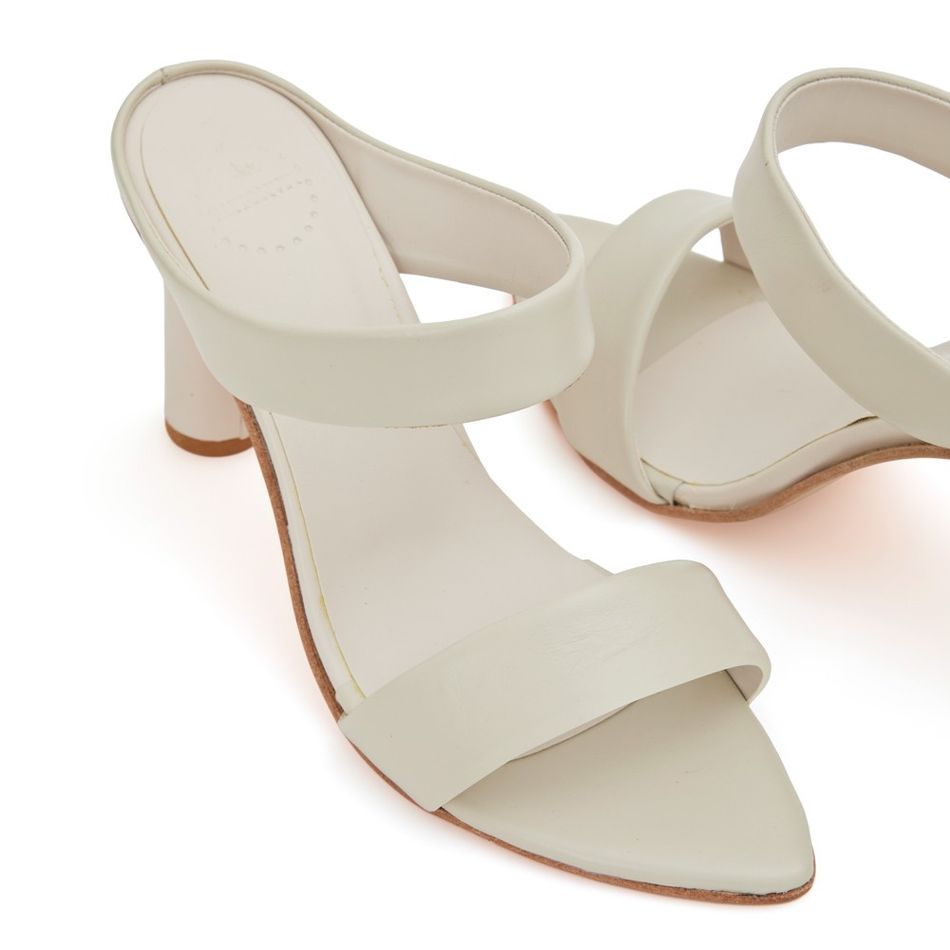 SALTO LUZ OFF WHITE 