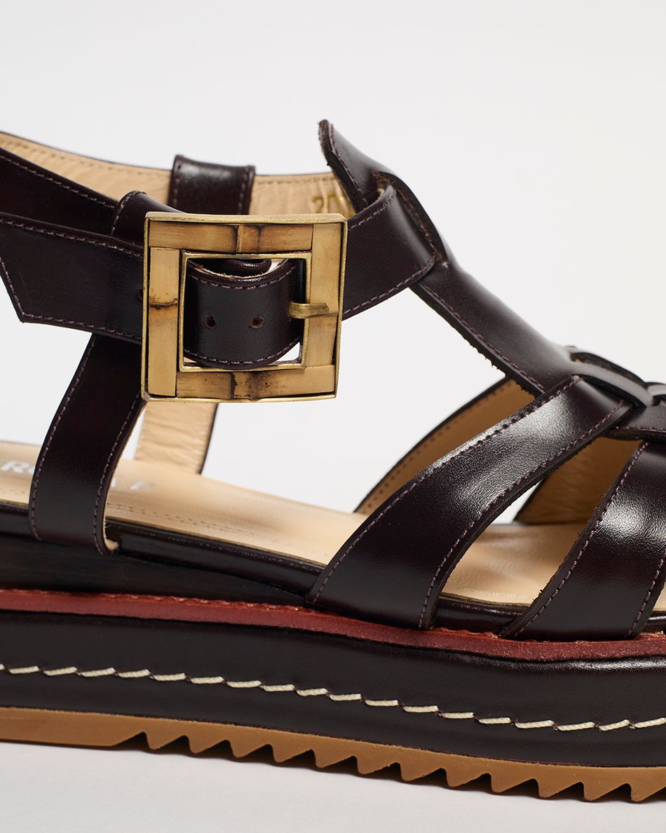 Flatform Melissa New Café