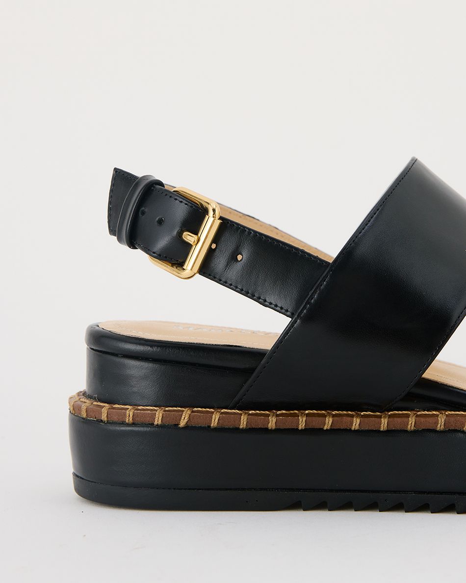 Flatform Julia Couro Preta