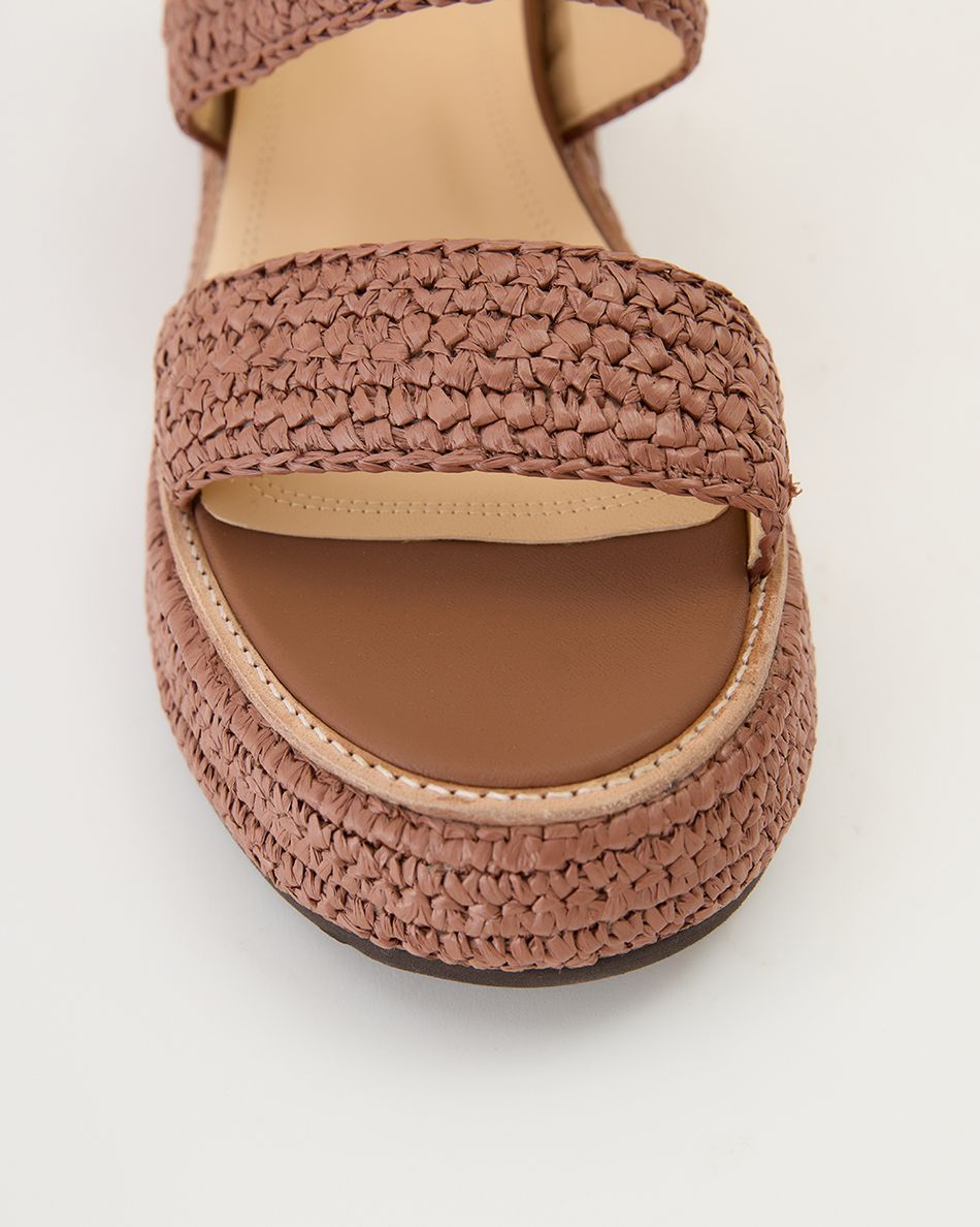 Flatform Julia Crochê Camel 