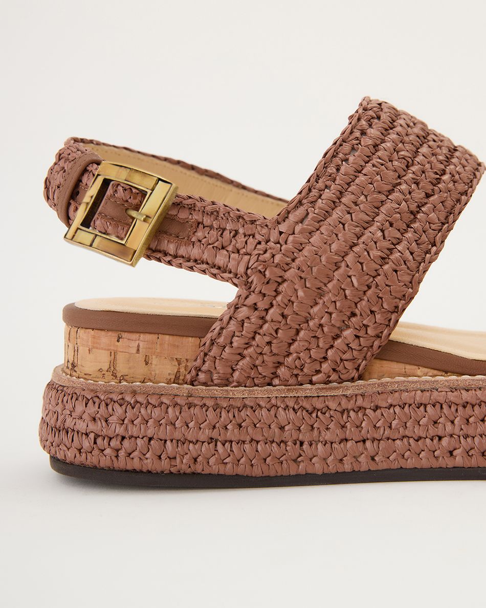 Flatform Julia Crochê Camel 