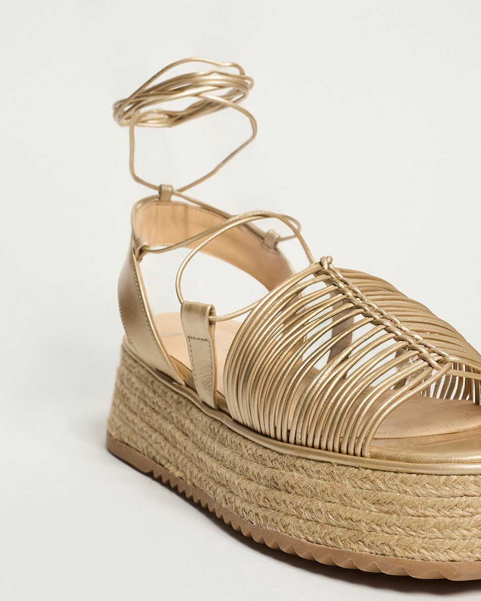 Flatform Maby Ouro
