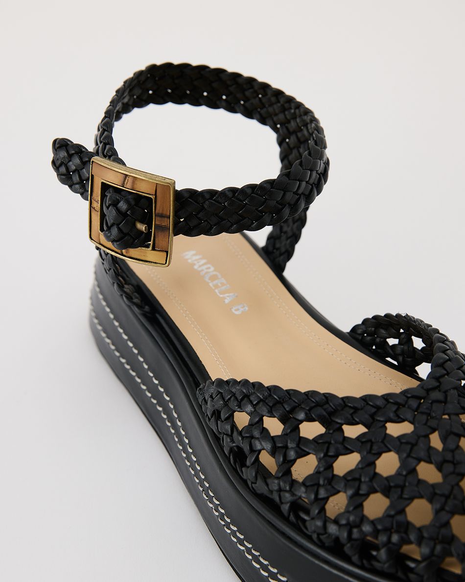Flatform Mary Jane Tresse Preto