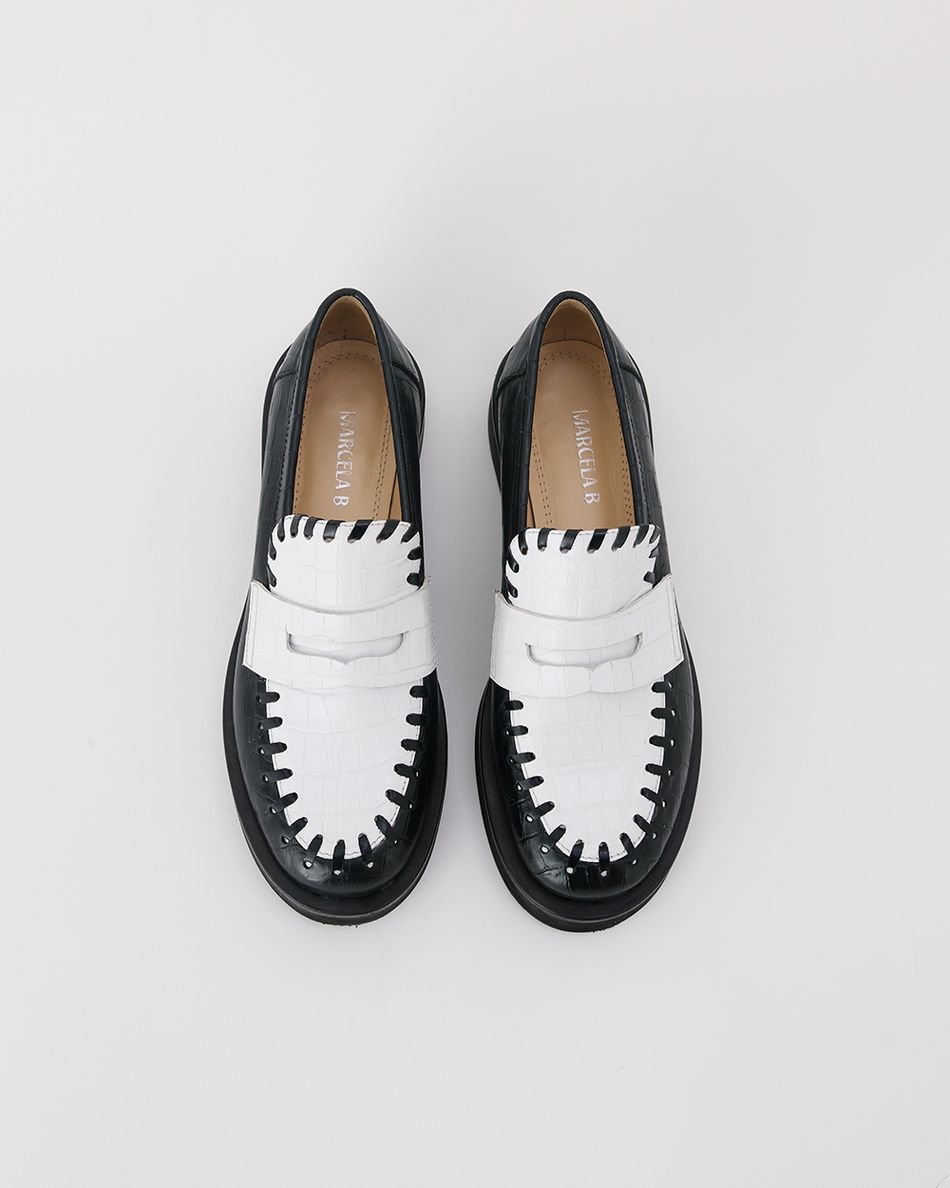 Mocassim Vanda Croco Preto e Branco