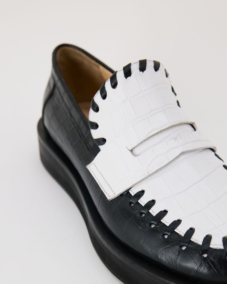 Mocassim Vanda Croco Preto e Branco