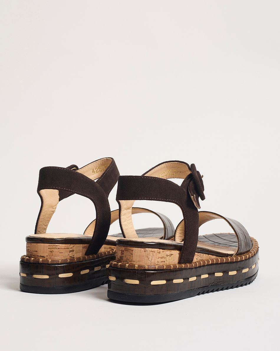 Flatform Li Café
