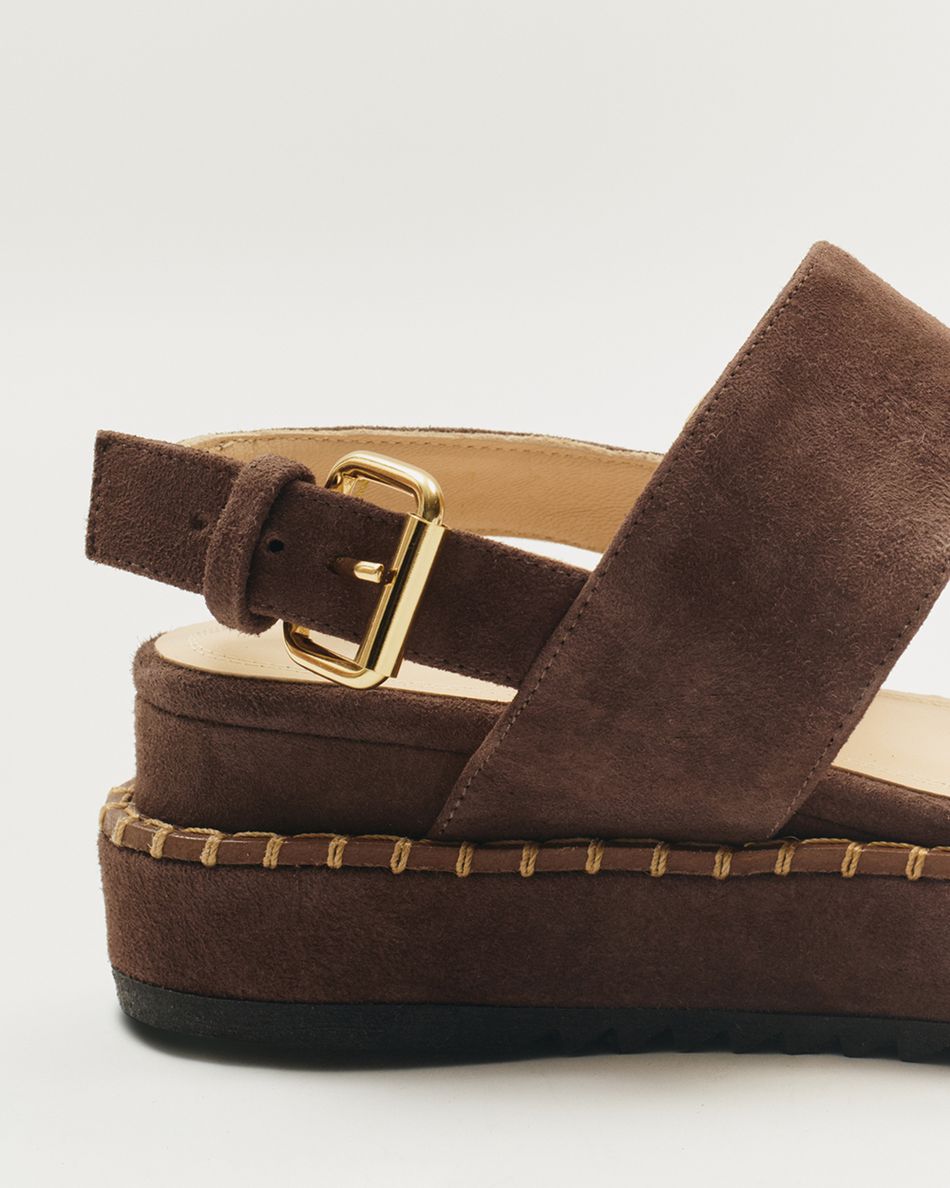 Flatform Julia Camurça Café 
