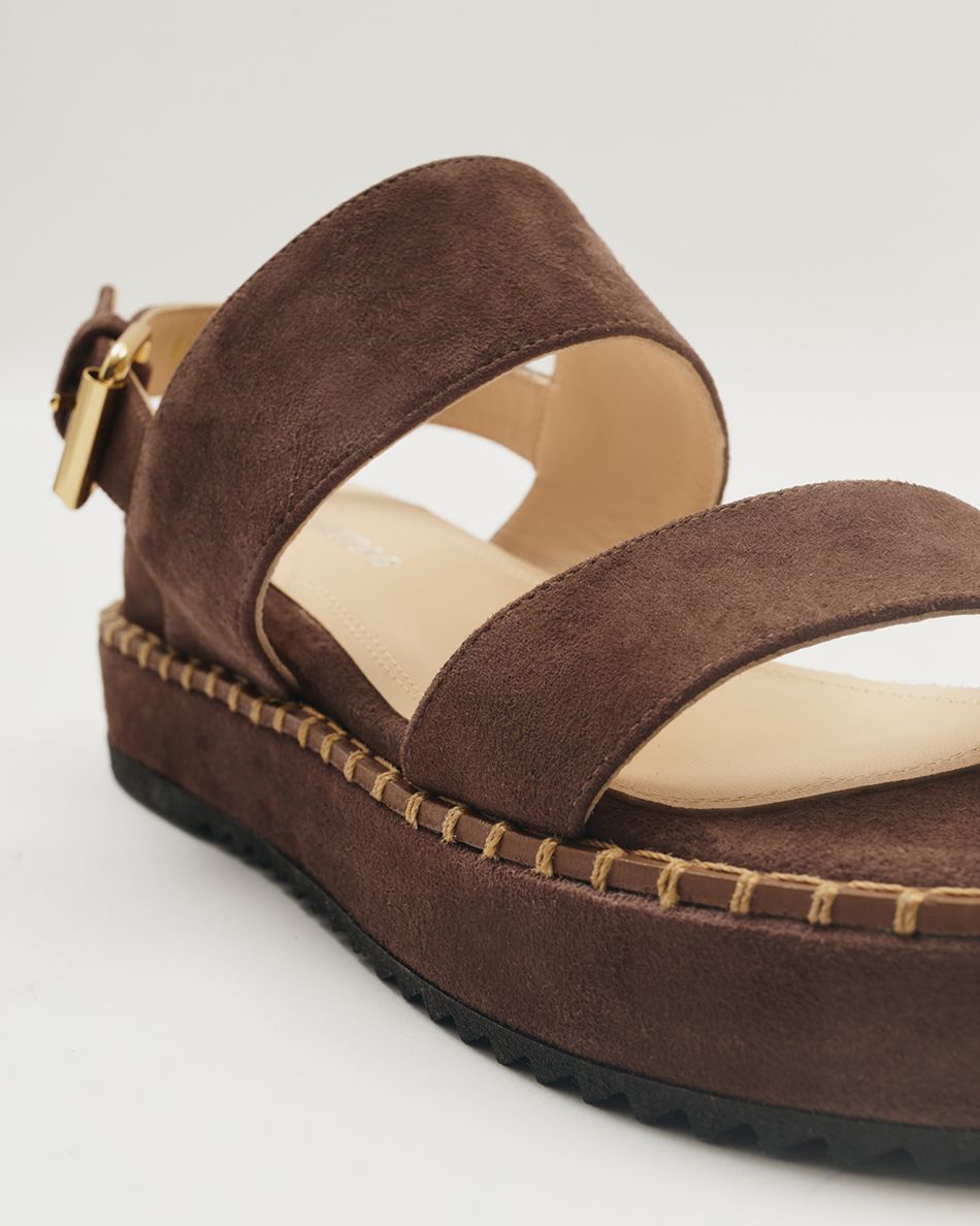 Flatform Julia Camurça Café 