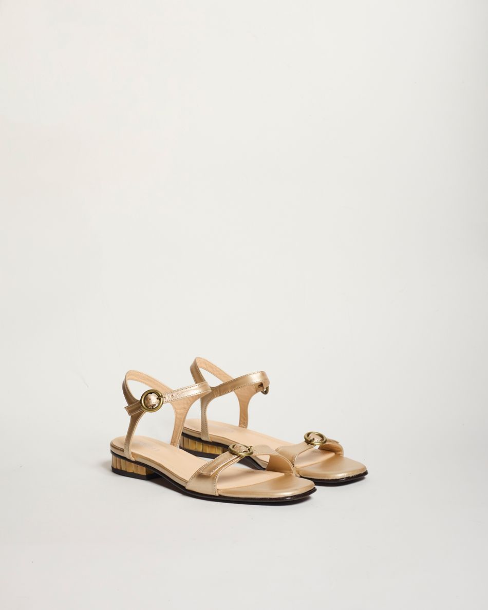 Flat Vivi Ouro