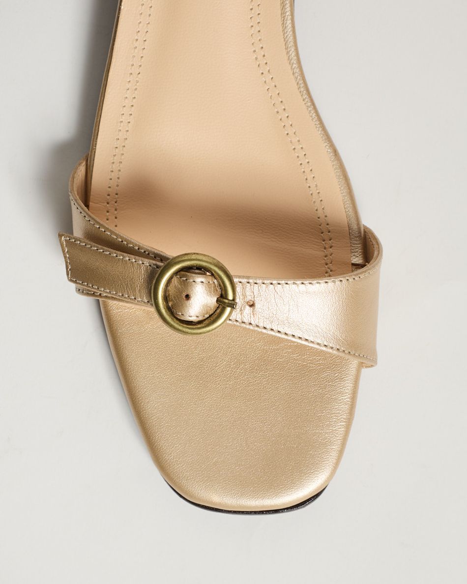 Flat Vivi Ouro