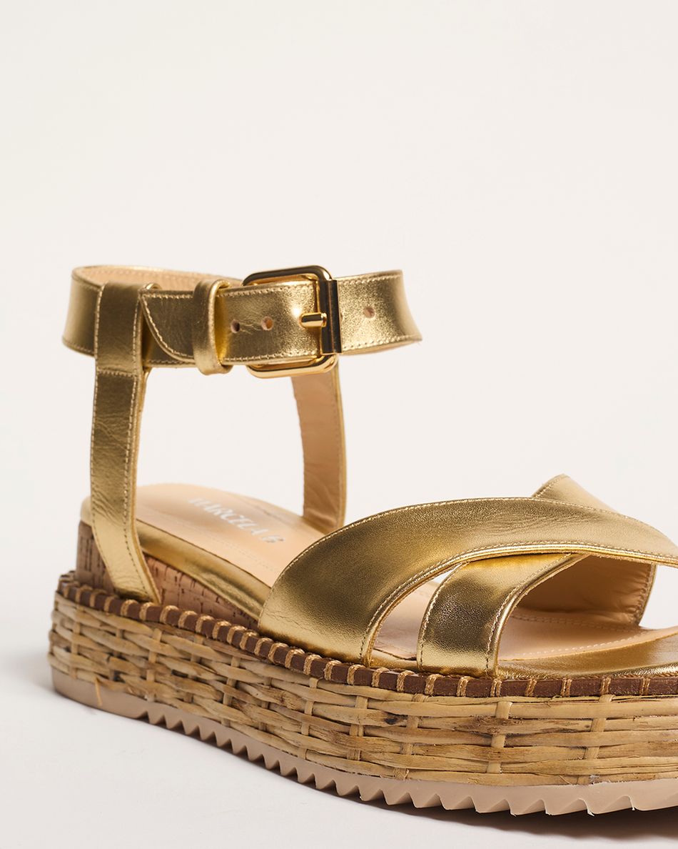 Flatform Mabi Ouro