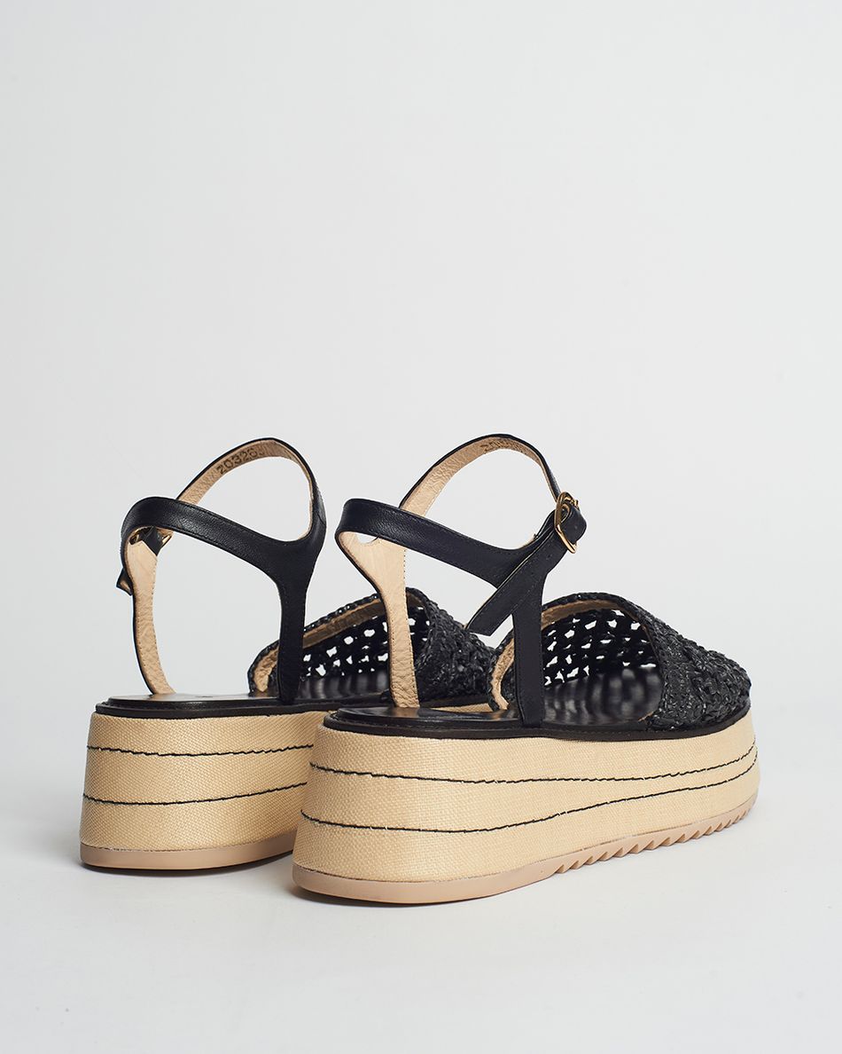 Flatform Maria Preta