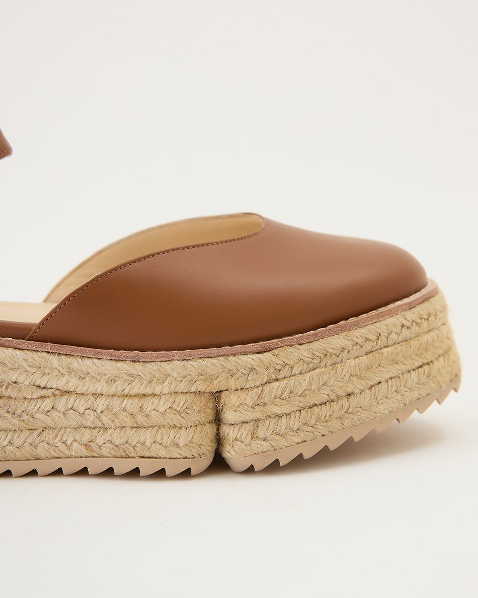 Flatform Mary Jane Cognac