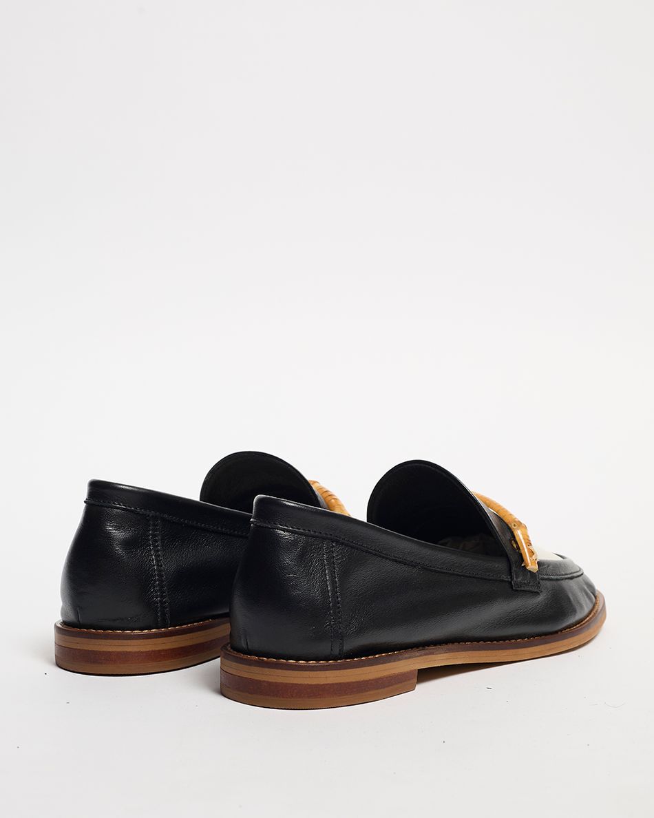 Mocassim Olivia Preto e Branco