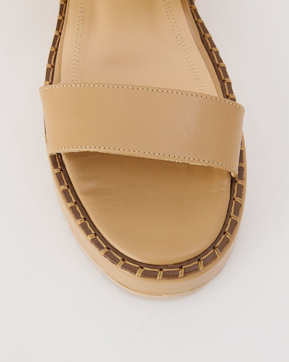 Flatform Julia Nocciola