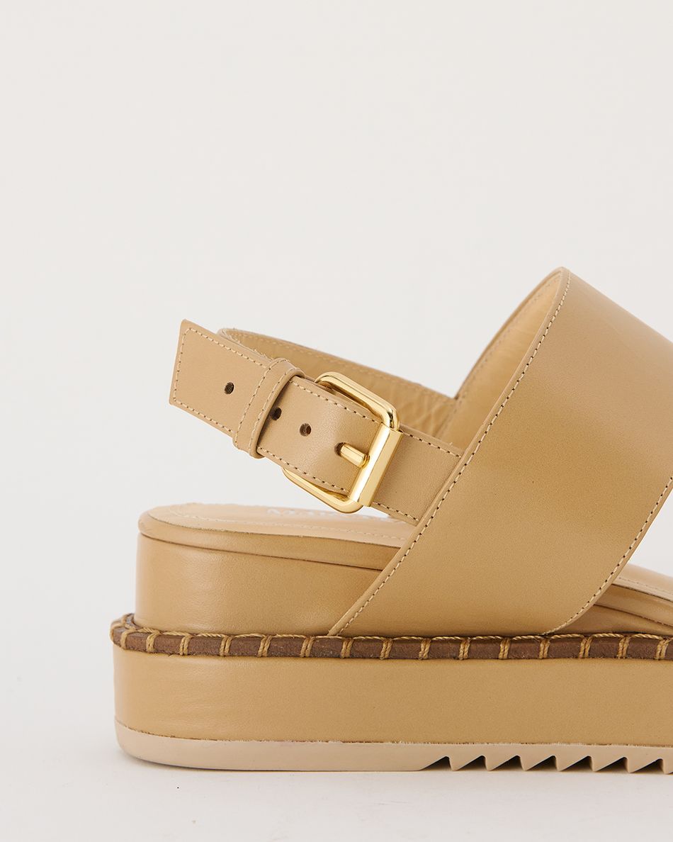 Flatform Julia Nocciola
