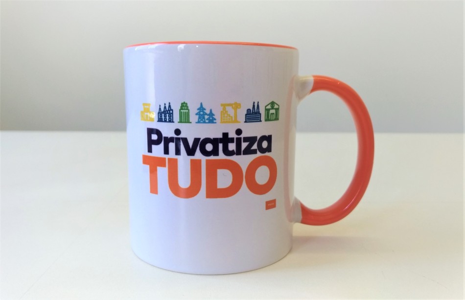 Caneca Privatiza Tudo