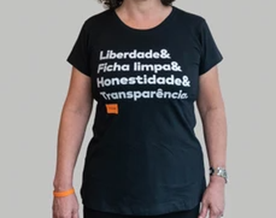 Camiseta And & Preta (Feminina)
