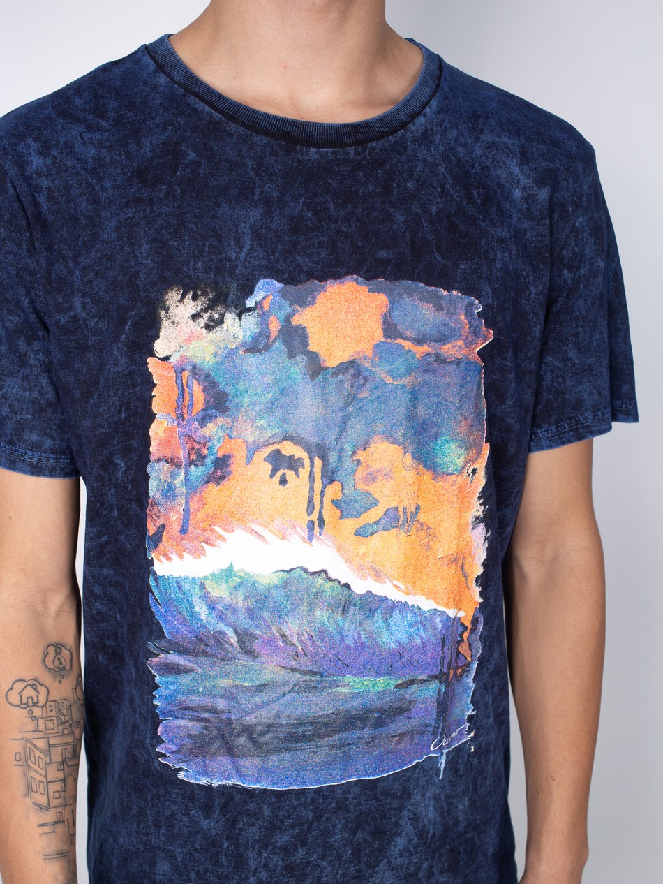 CAMISETA OCEANO ONDA ARTE COLLAB PRESERVING OUR ROOTS