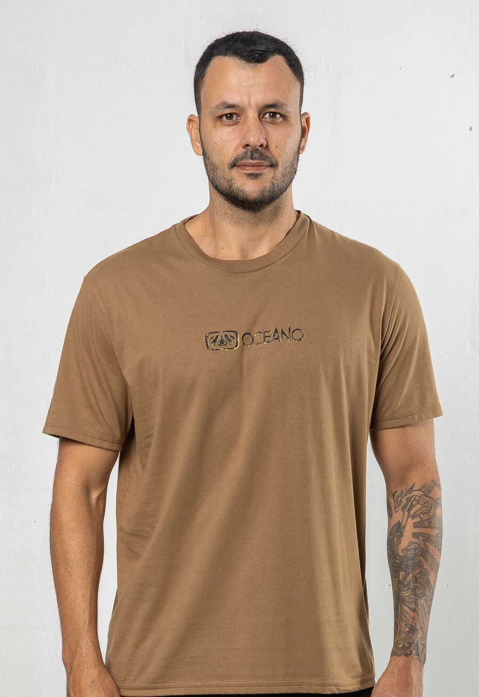 CAMISETA OCEANO ESSENCIAL TECH USE MAIS, LAVE MENOS