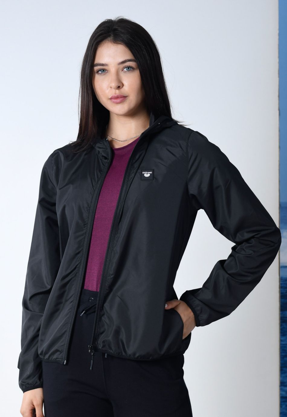 JAQUETA CORTA VENTO FEMININA BASIC