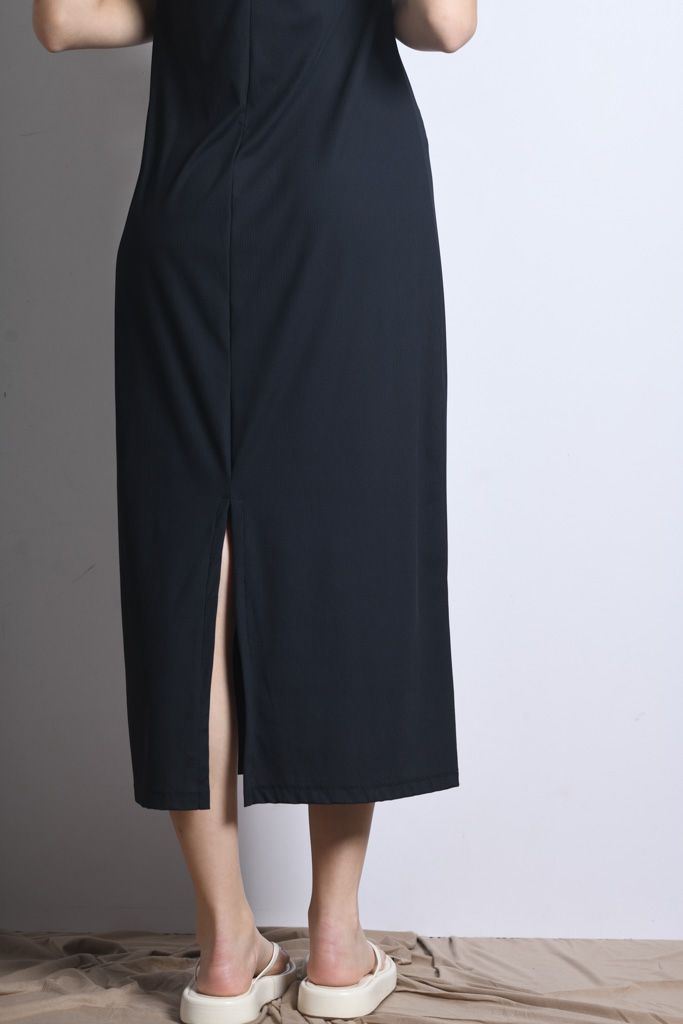 VESTIDO OCEANO SUPER SLIM TEXTURIZADO TECH DRY