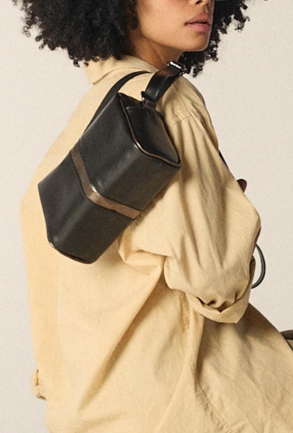 BOLSA NICE BICOLOR TONS DE PRETO