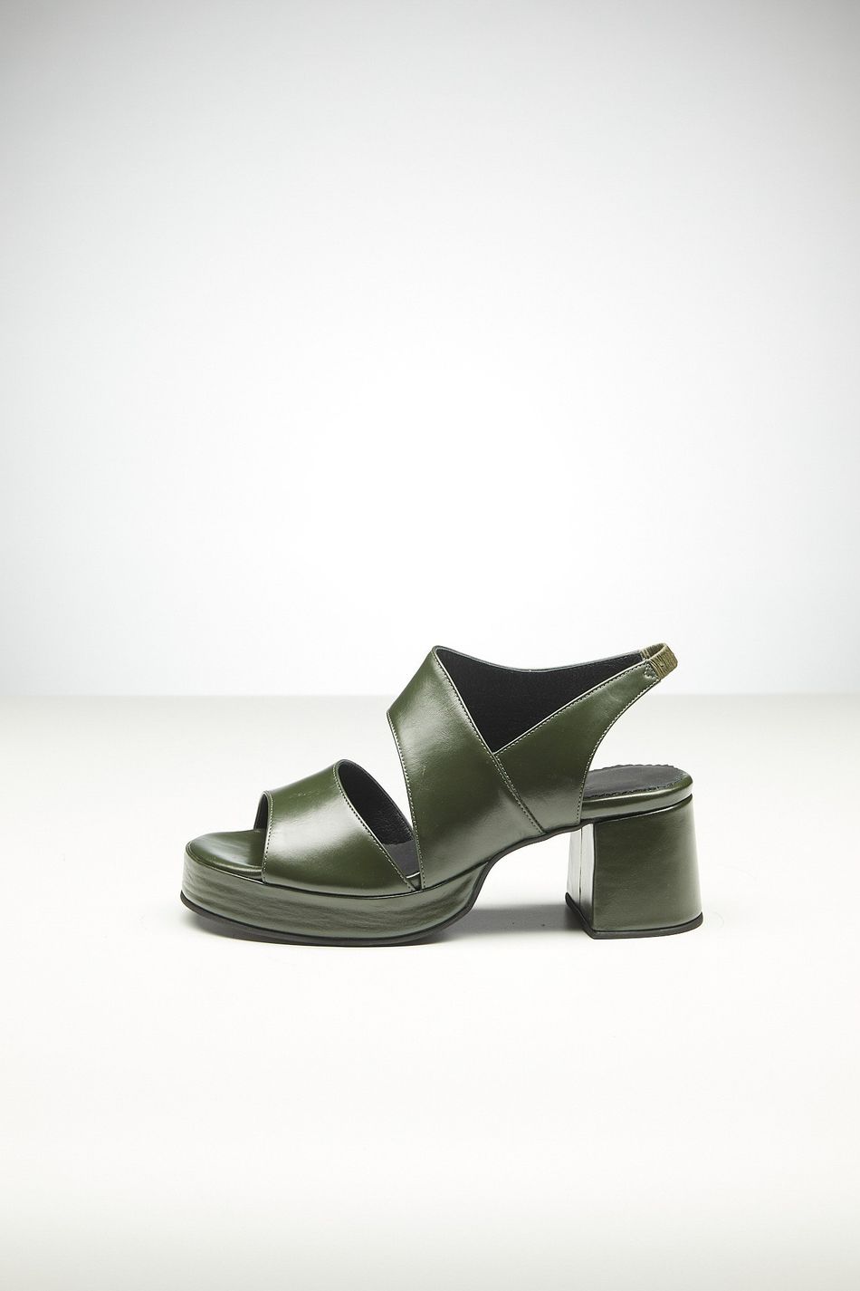 SANDÁLIA SALTO MÉDIO VERDE