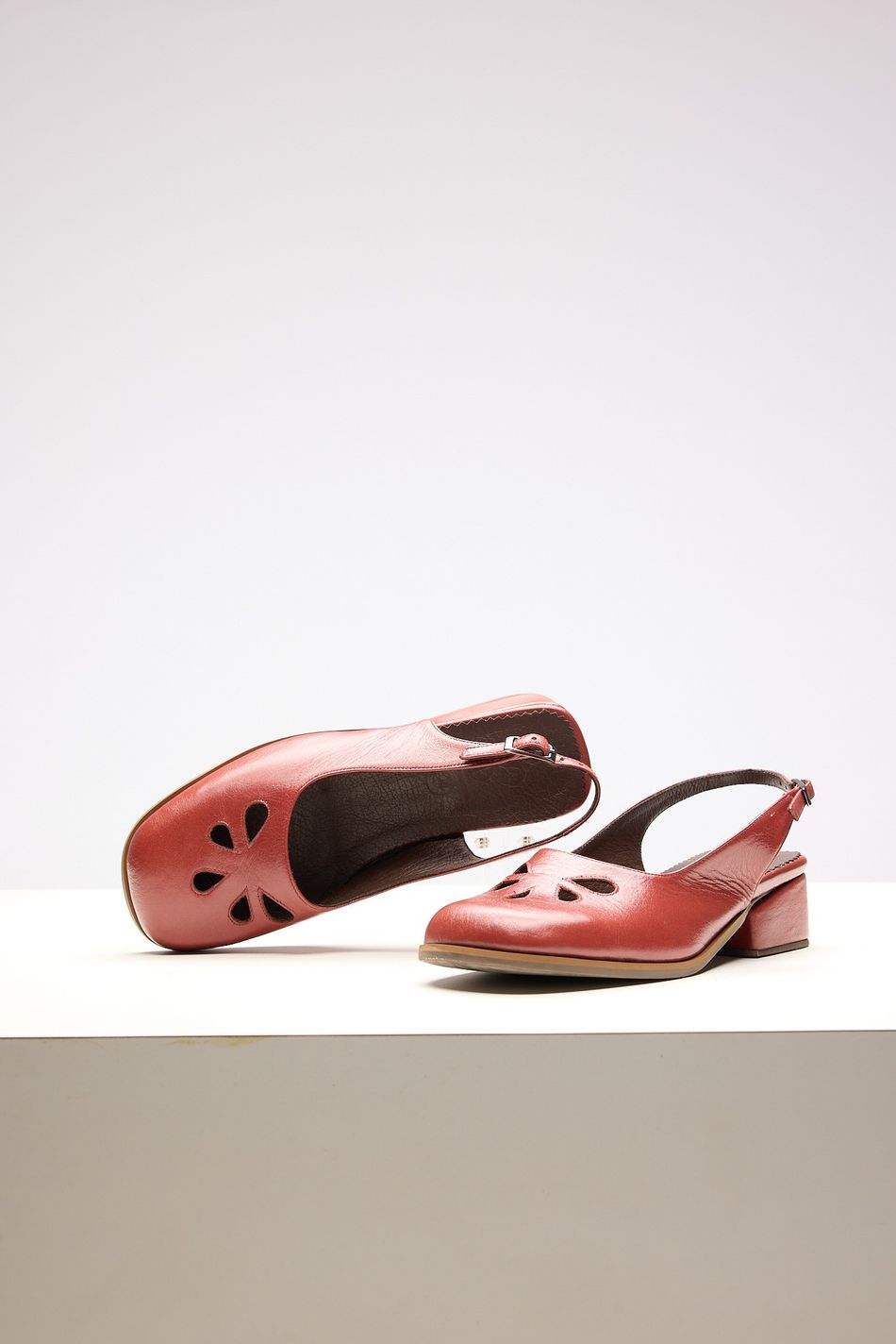 SAPATO CHANEL SALTO BAIXO TERROSO CORAZZA
