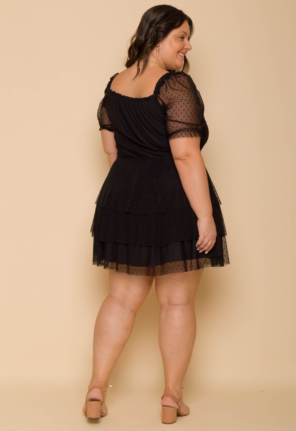 VESTIDO CURTO DE TULE PRETO BRIGITTE