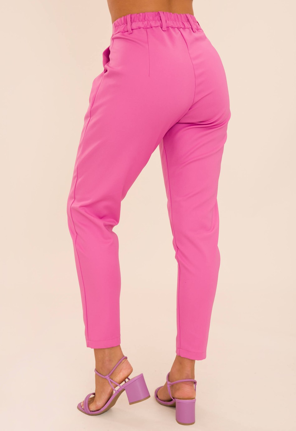 CALÇA DE ALFAIATARIA KIARA PITAYA