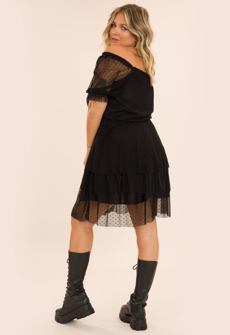 VESTIDO CURTO DE TULE PRETO BRIGITTE