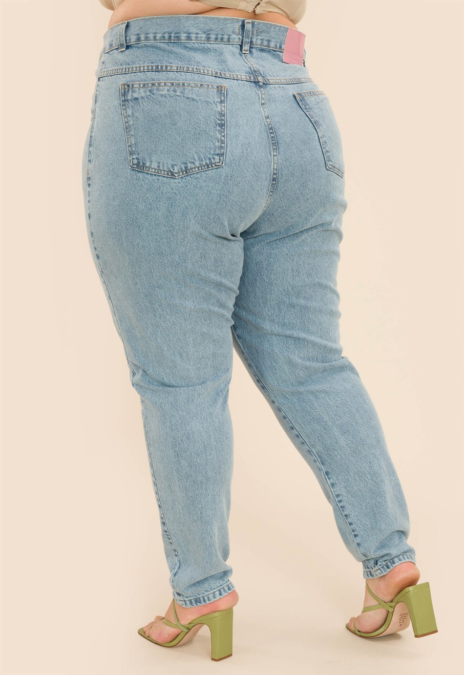 CALÇA JEANS MANUELA