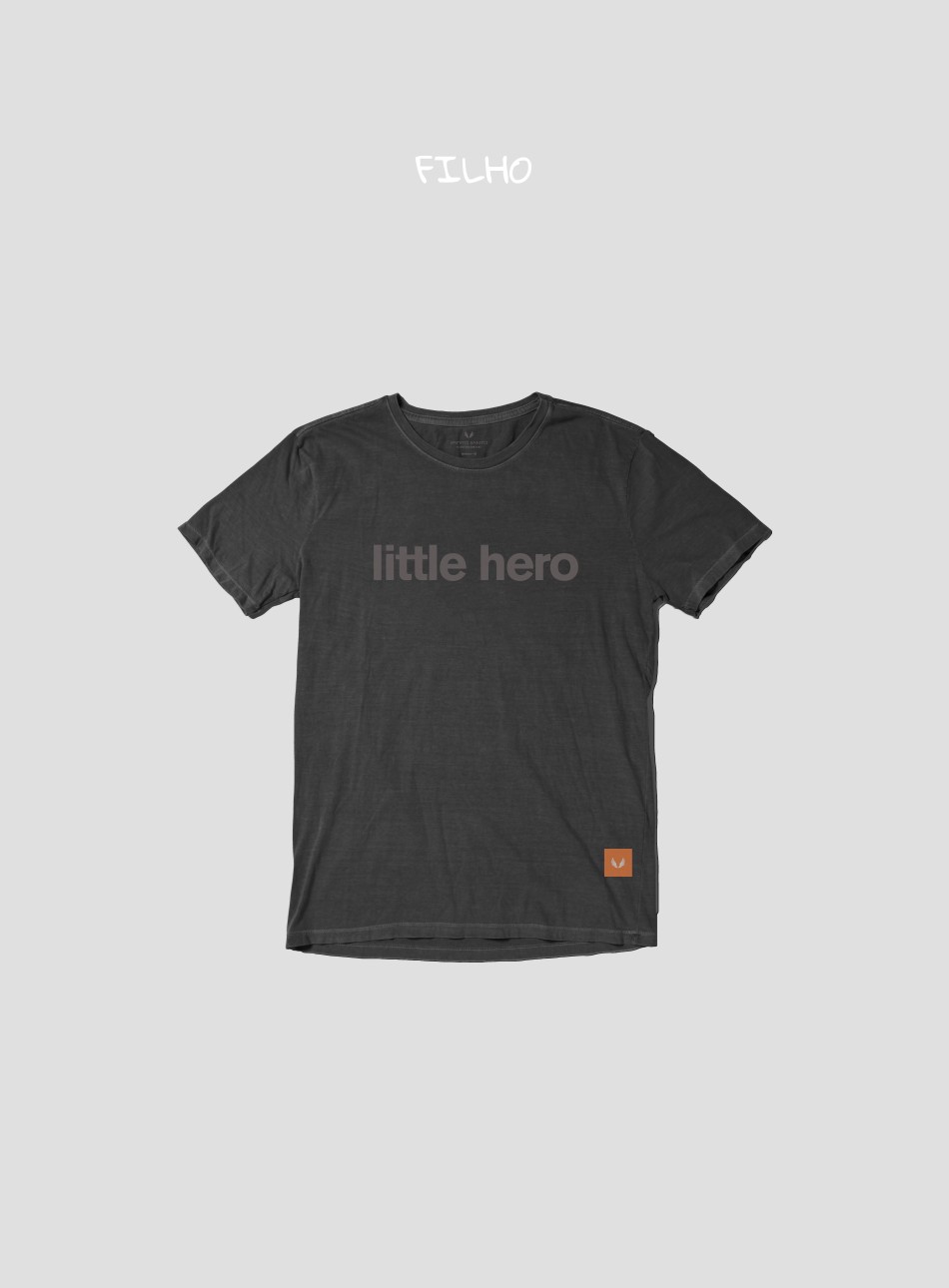 CAMISETA LITTLE HERO