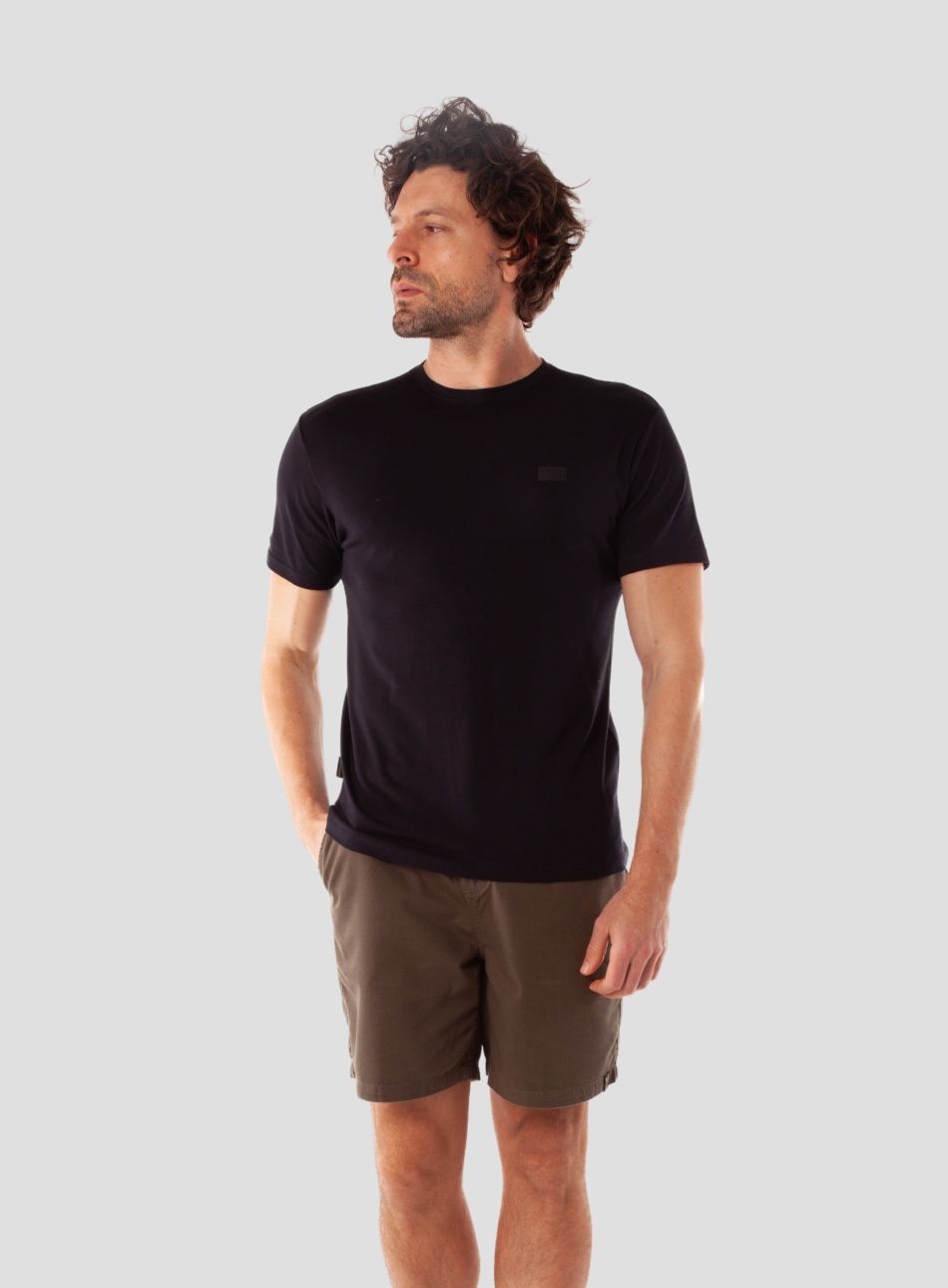 CAMISETA SPECIAL BASIC LOGO PATCH NEW
